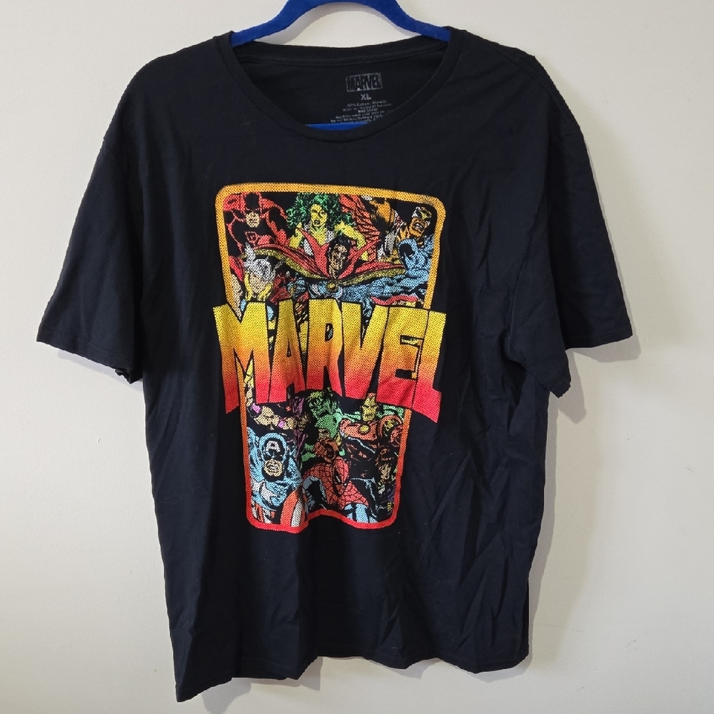 Men's XL Marvel T-shirt